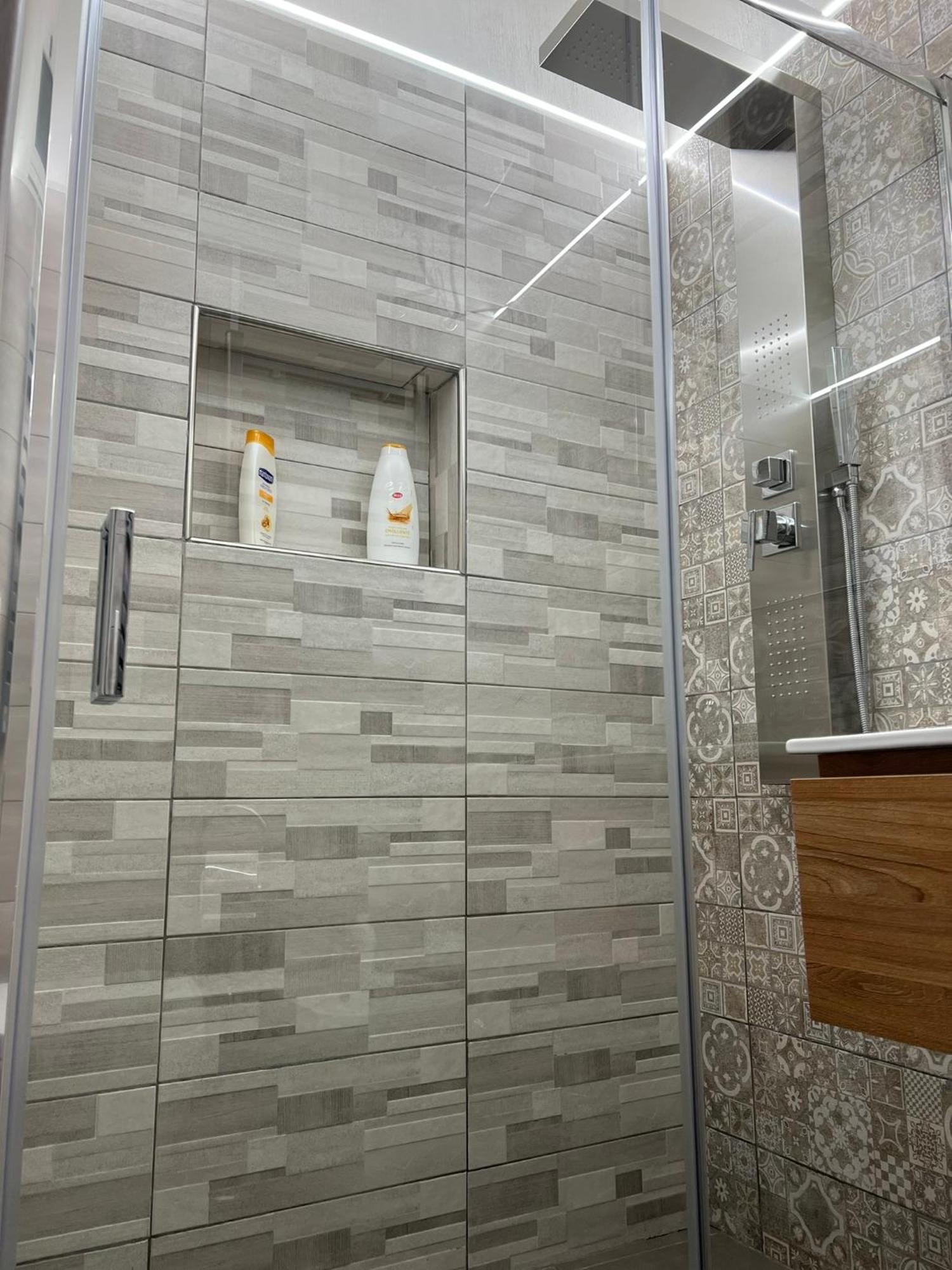 Suite Cavour Luxury Home Taranto Ngoại thất bức ảnh