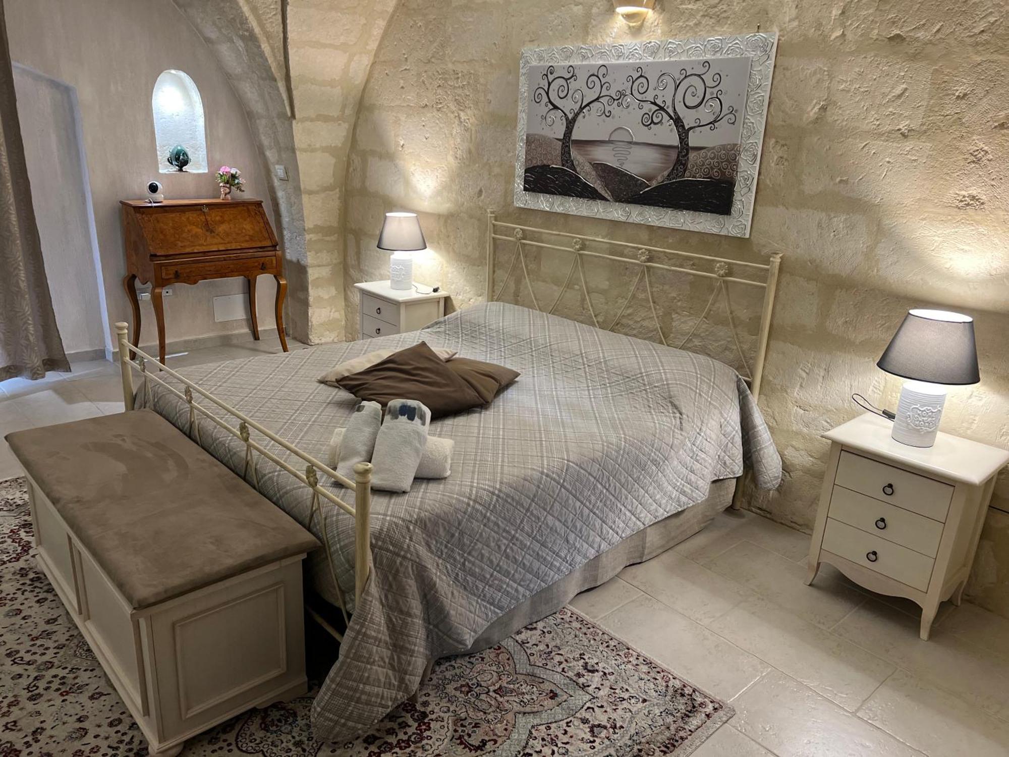 Suite Cavour Luxury Home Taranto Ngoại thất bức ảnh